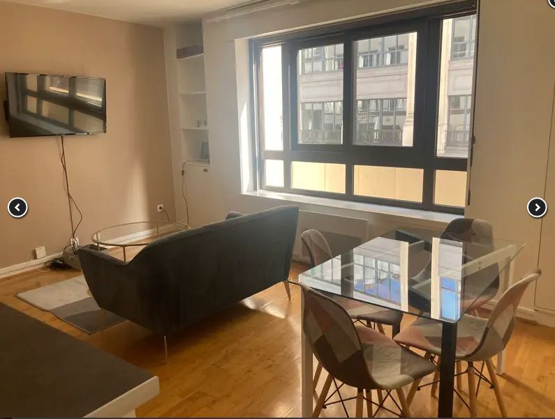 Apartment - Near Montmartre / Sacré Coeur - Renovated 1 living room and 1 bedroom