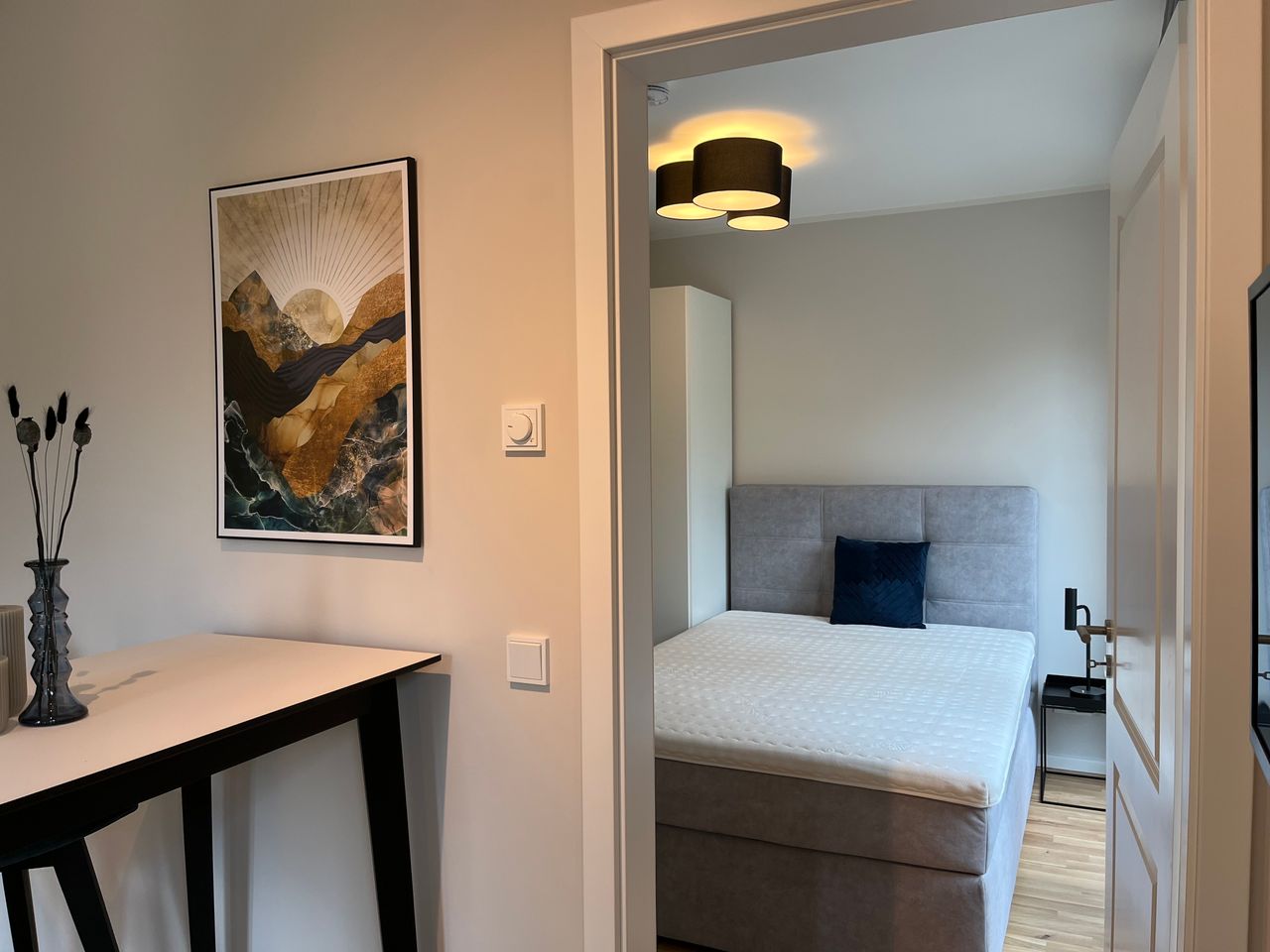 Stylish Apartment with Balcony – Peaceful Living Next to Sanssouci Park