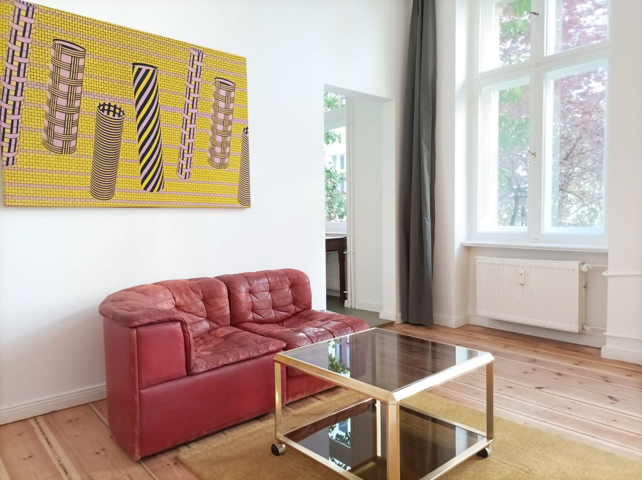 Beautiful flat next to the canal