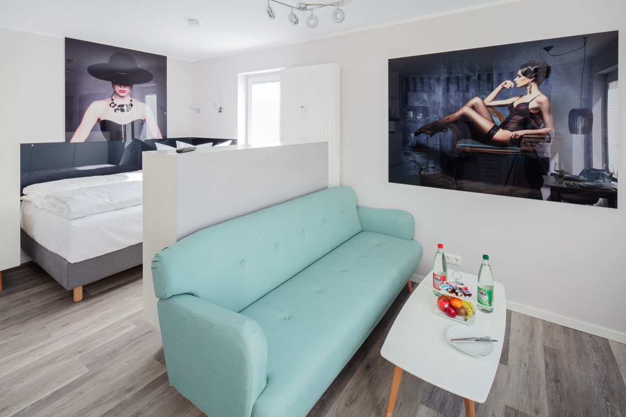 ★★★★ Apartment, central in the trendy district of Dresden