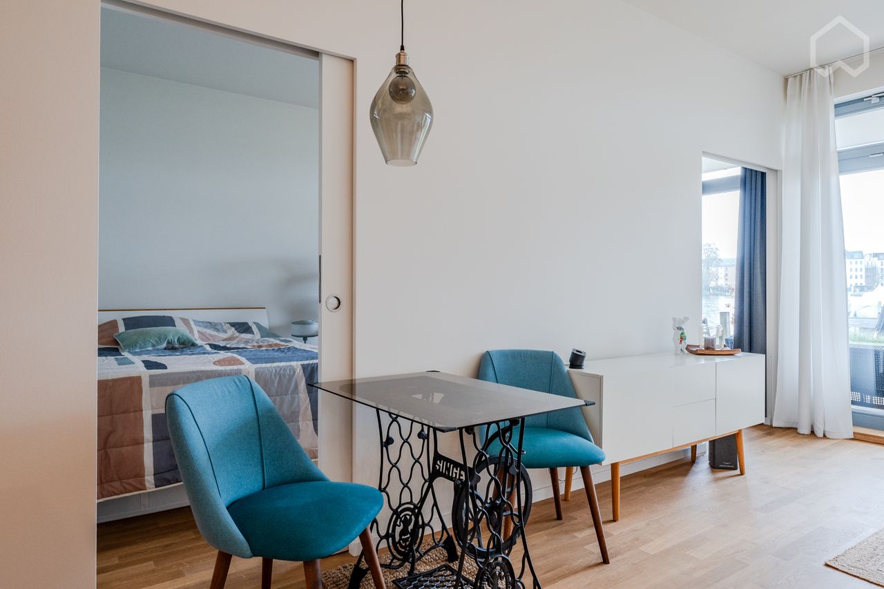 Flat with private river view in Köpenick, Berlin