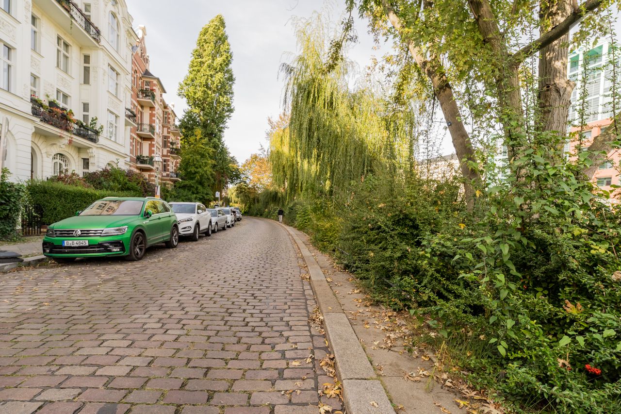 Grand Spree river view apartment in historical building in Mitte