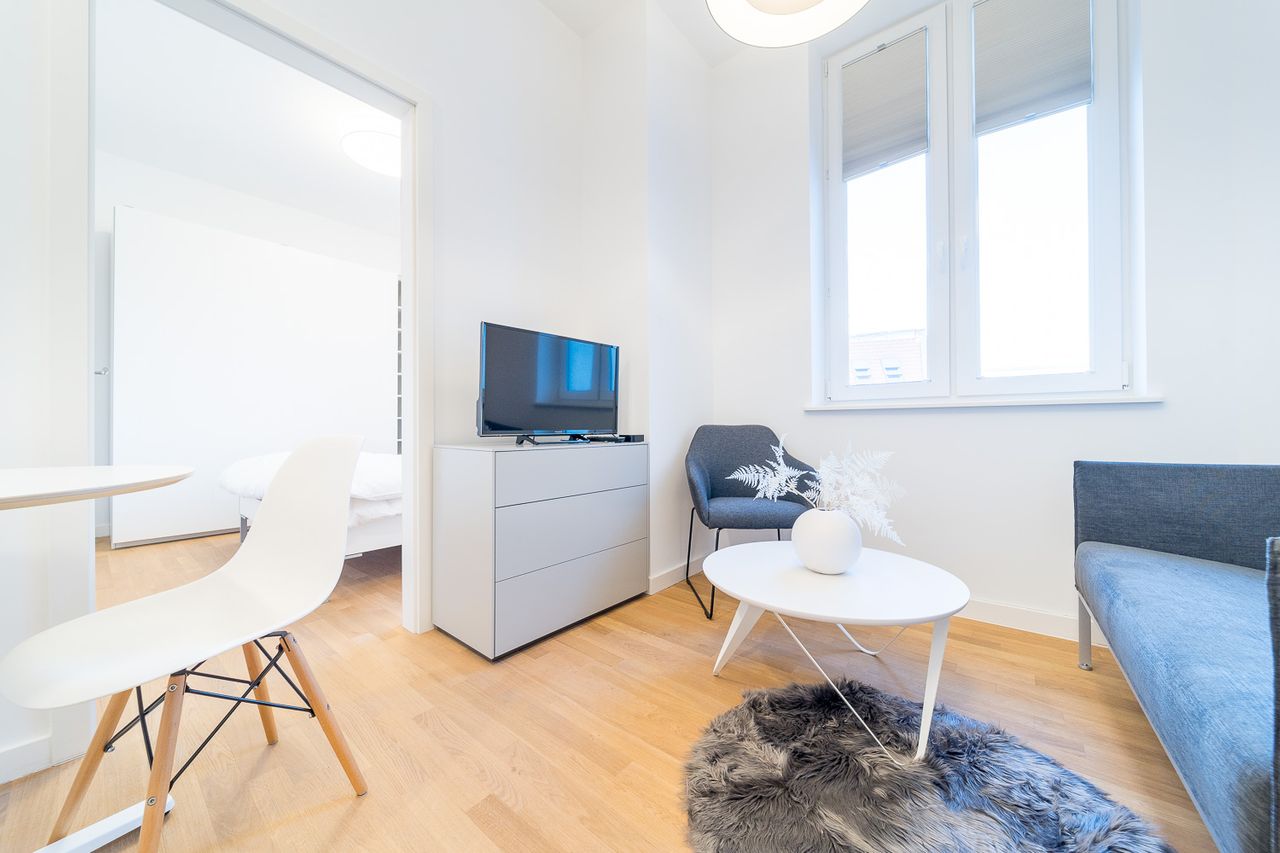 Cozy 1-Bedroom Apartment in Berlin Wilmersdorf