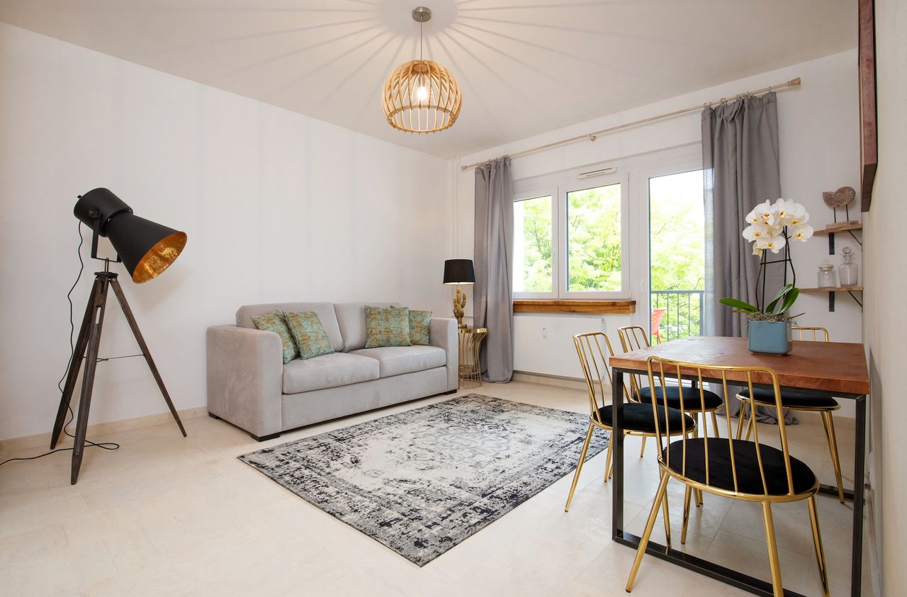 Fashionable, modern home in the heart of town 4-2bed Etage 0