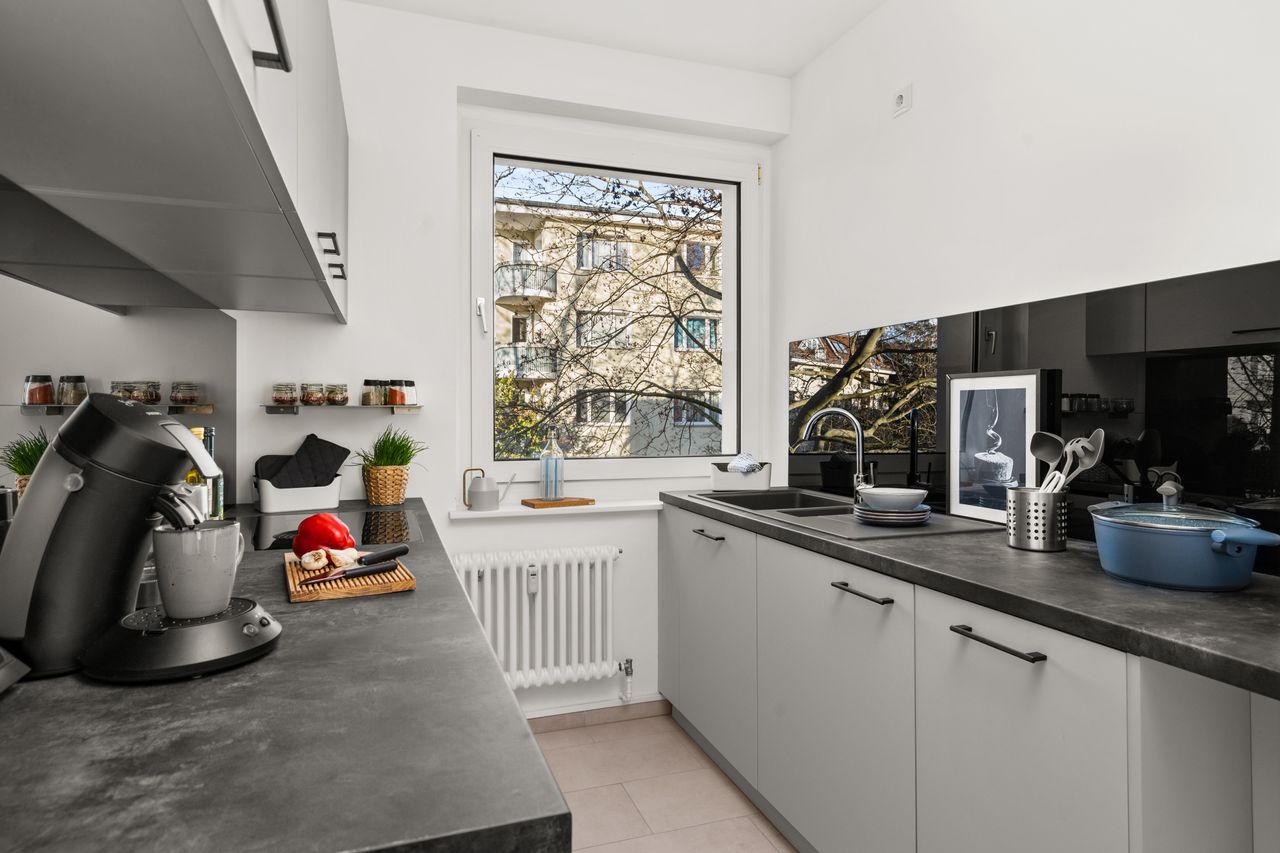 Newly Refurbished Two-Bedroom Apartment in Lankwitz