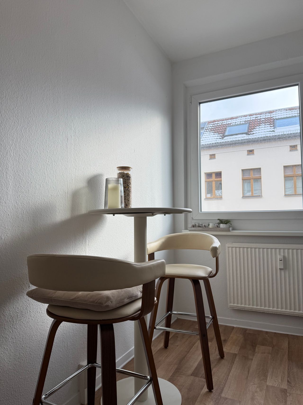 Luminous studio located in Mitte (Berlin), super central, fully furnished