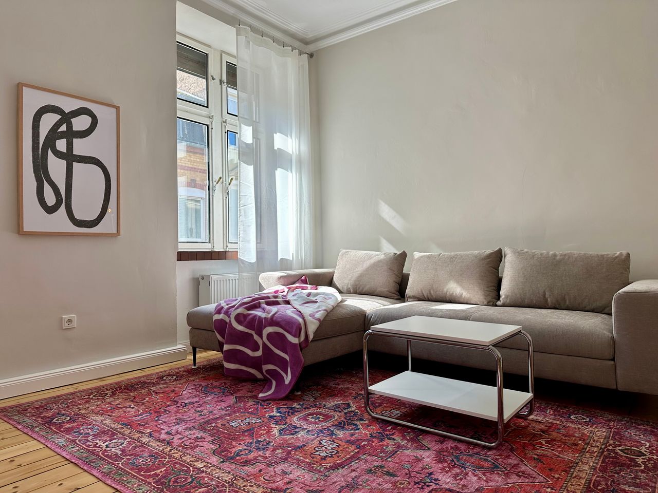 Stylish period apartment in a prime location in the heart of Trier (quiet, central, close to the central train station)