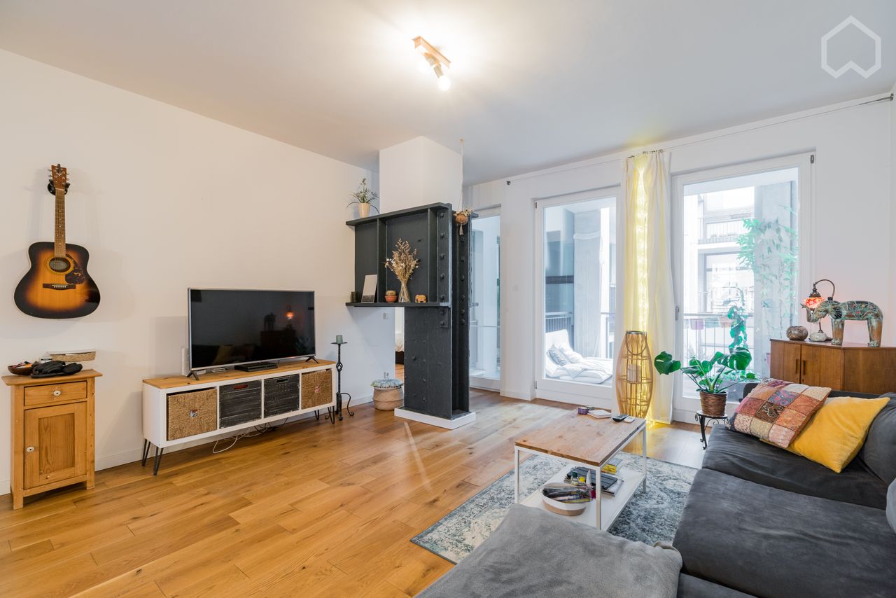 New and fashionable shared flat (+1) located in a former brewery in Kreuzberg