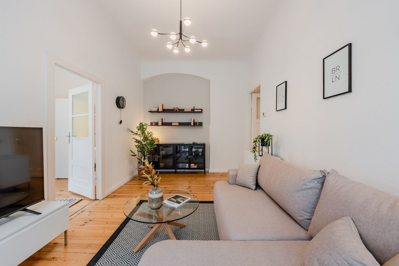 Schöneberg's stylish apartment with Private Balcony