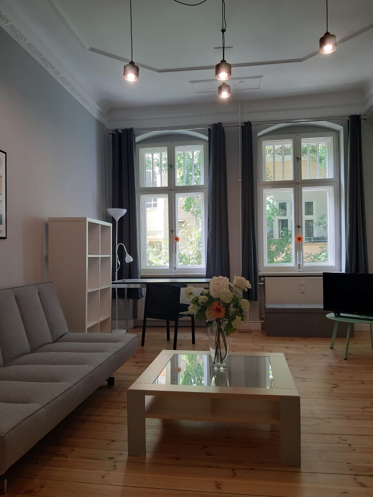 Perfect, fantastic newly renovated apartment conveniently located, Berlin