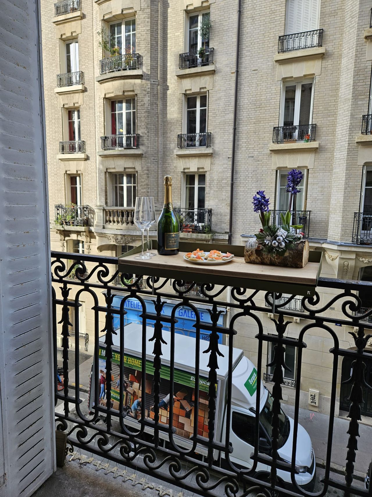 Charming Apartment in Central Paris