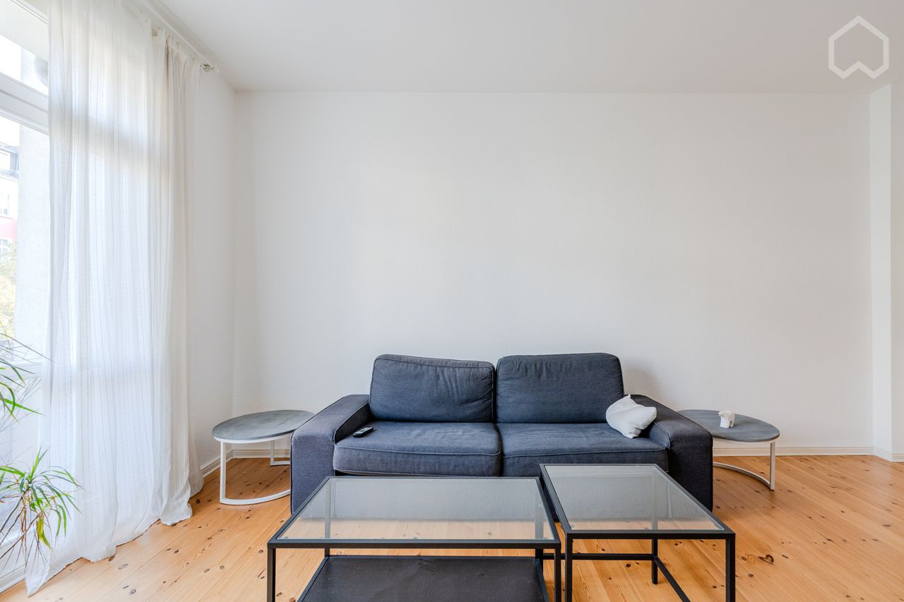 Spacious and Bright 100-Square-Meter Apartment in Prenzlauer Berg with Two Balconies