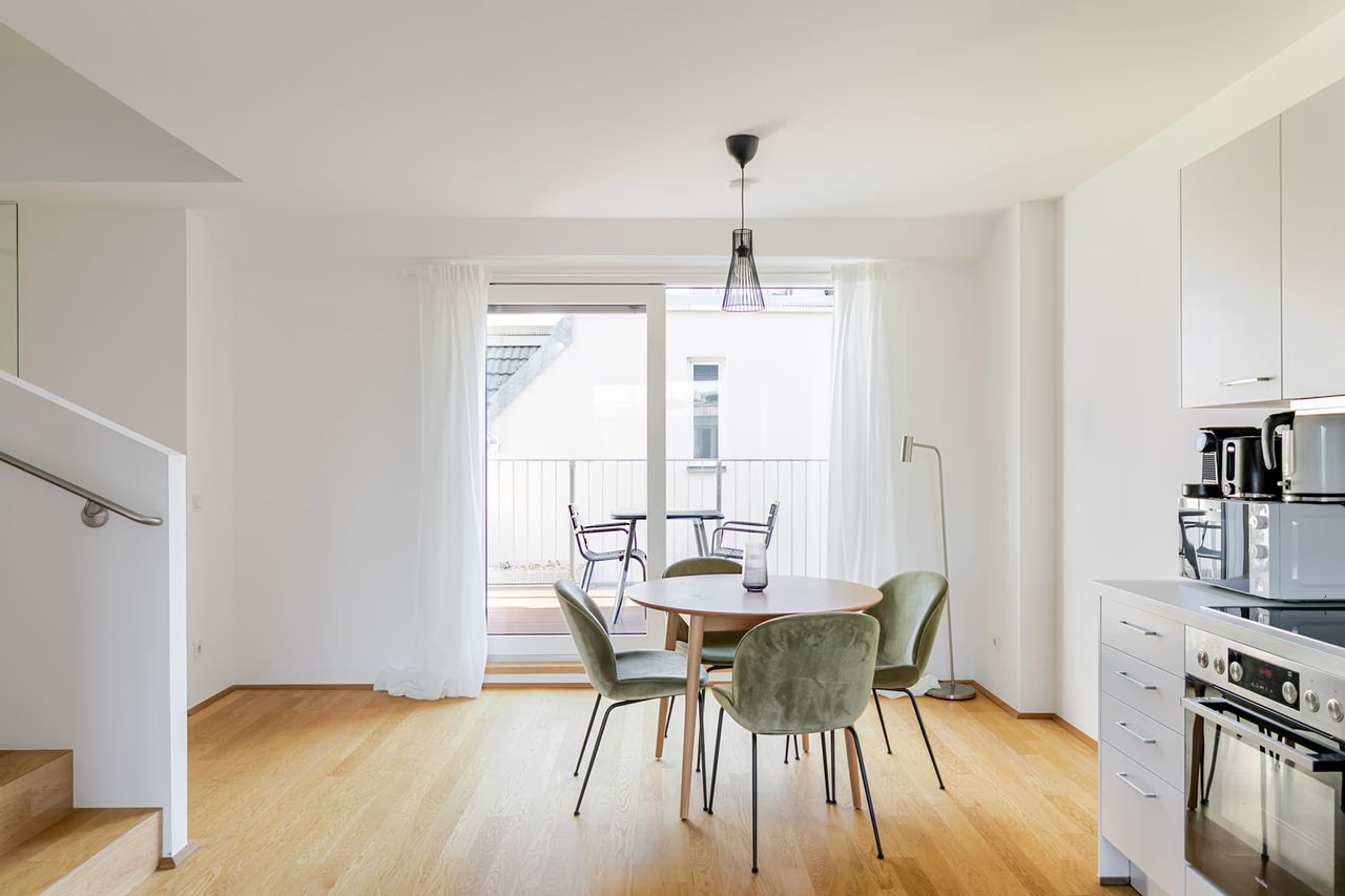2BR | Josefstadt, elevator, nr Rathaus