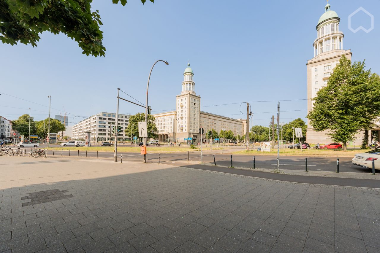 FIRST TIME RENT! Stunning 2-Room Apartment in the Historical Frankfurter Tor Area