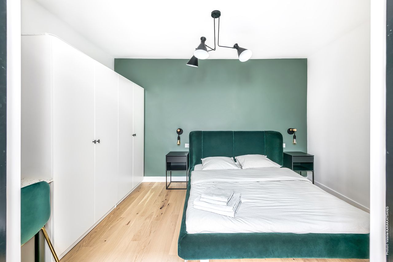 Design flat 200m from Eiffel Tower