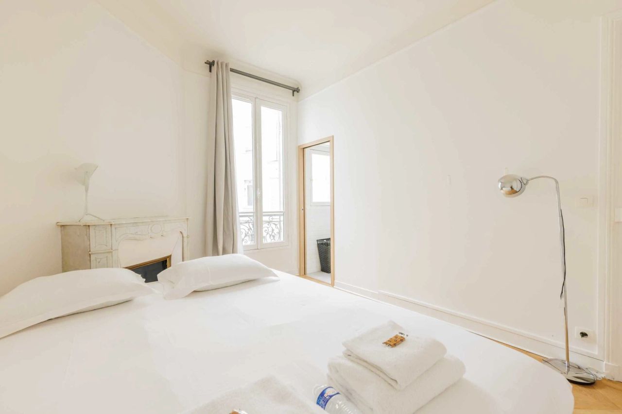 Experience the magic of Paris in our exceptional flat