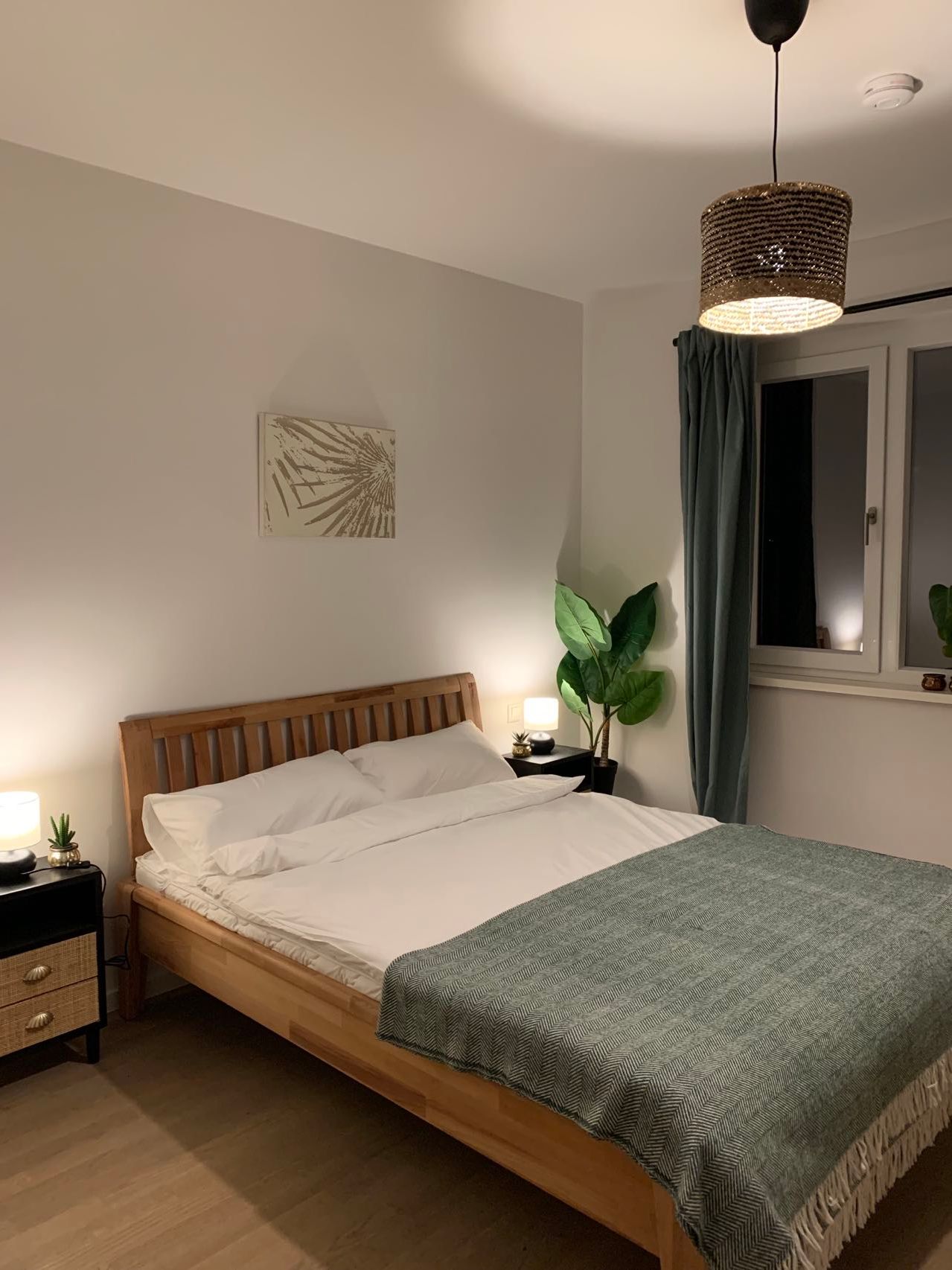 Brand new apartment, coner bright suite (Heinersdorf)