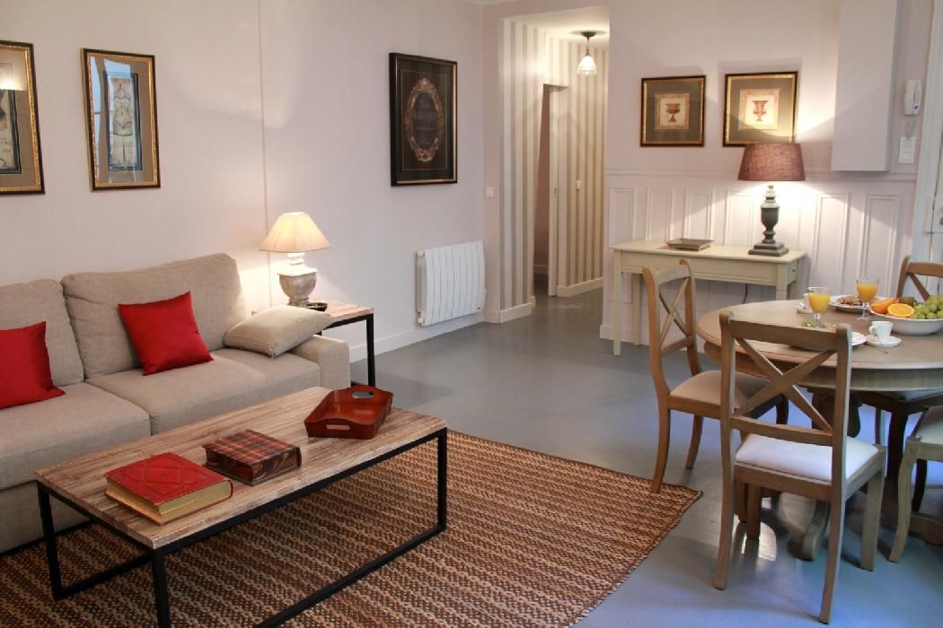 Rental Furnished apartment - 1 bedroom - 50m² - Arts et Metiers - Beaubourg