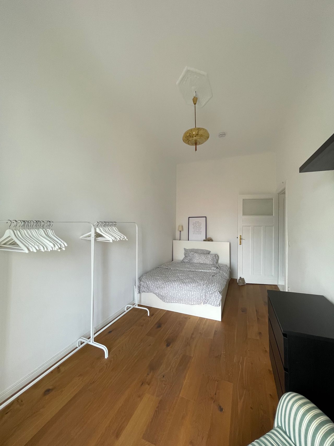 Beautiful Altbau with amazing view & everything you need nearby.