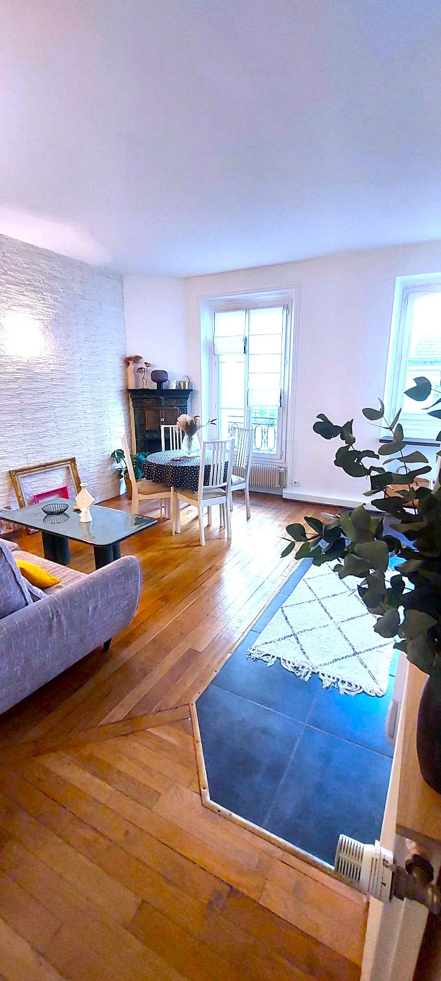 Fashionable & cute studio