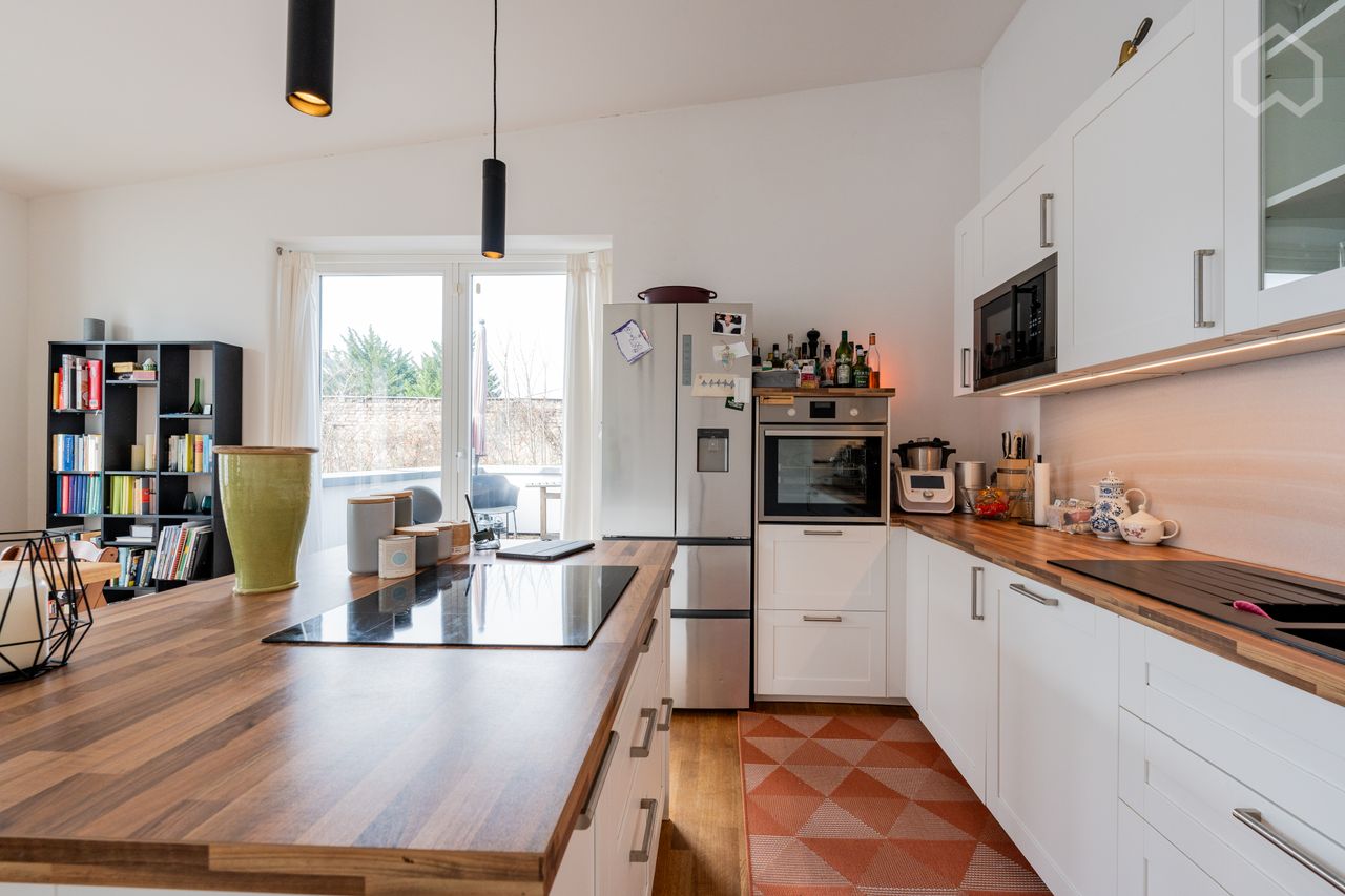 Beautiful family apartment in the peaceful neighborhood of Weißensee.