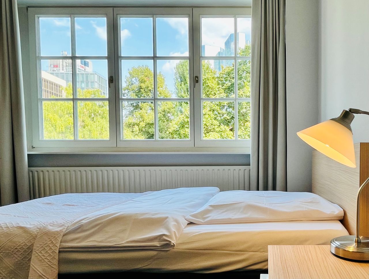 Single studio in Westend Frankfurt - near old opera