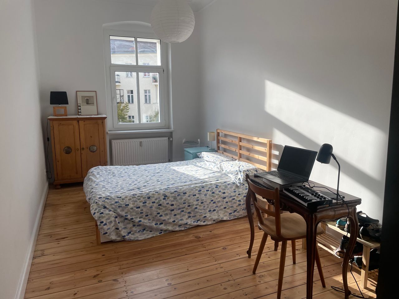 Hyper luminous 2 rooms flat in Friedrichshain