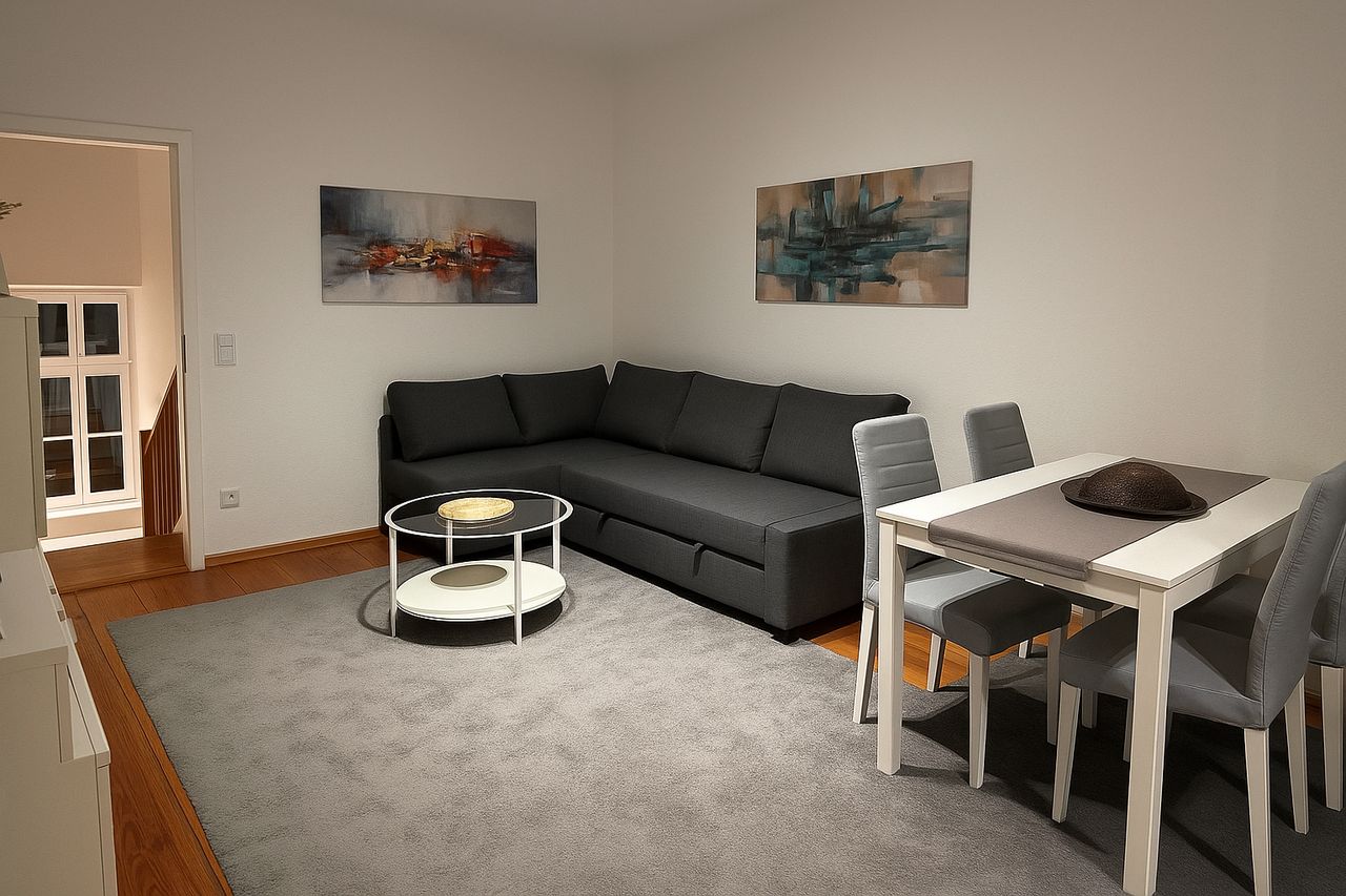 Charming 2-Room Berlin Altbau Apartment in Quiet Side Wing in One of Berlin's Best Area