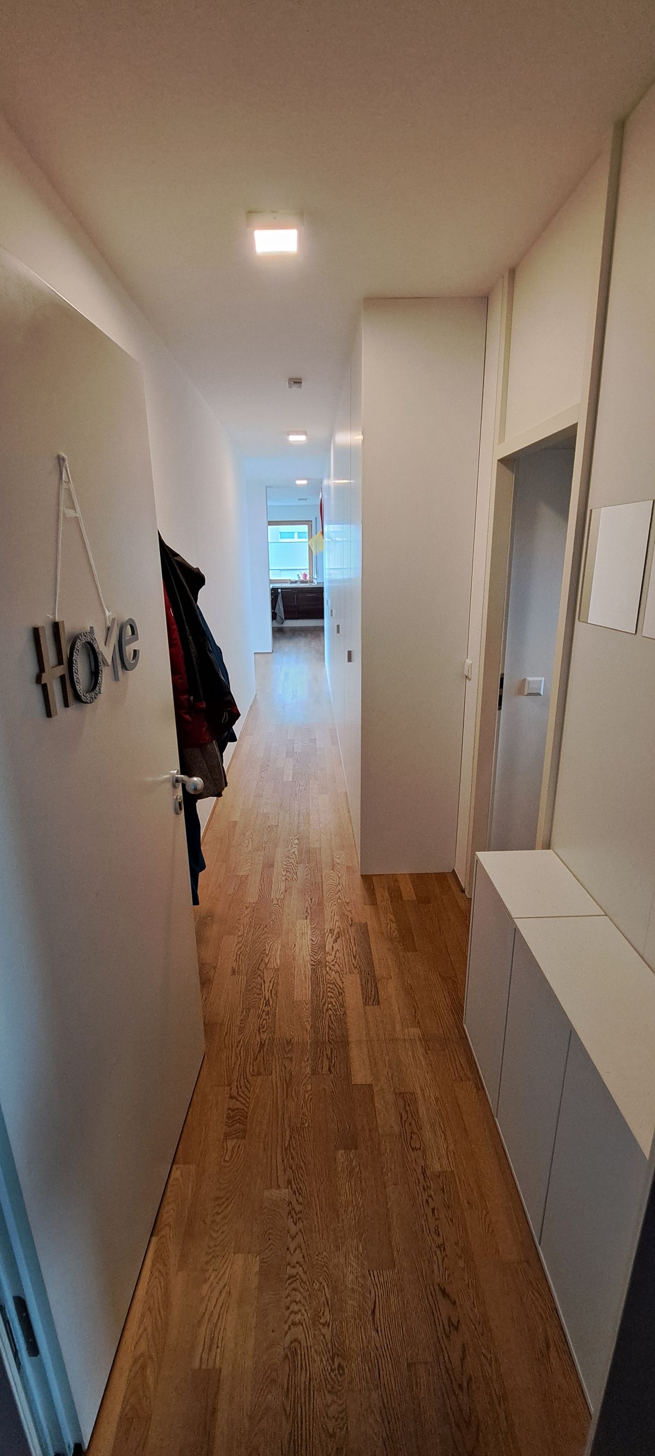 Furnished 4-room apartment for max. 10 months from 1.9.2024 - Temporary living
