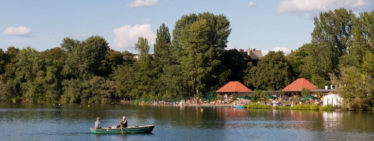 Beautiful Design Apartment near Prenzlaur Allee / Weissensee Lake