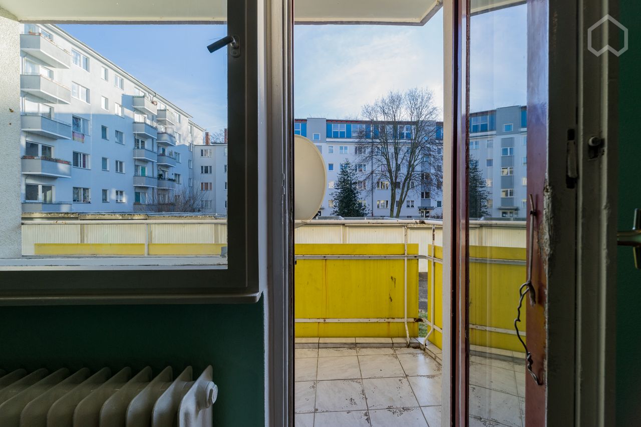 Apartment in Treptow near Kreuzberg with balcony