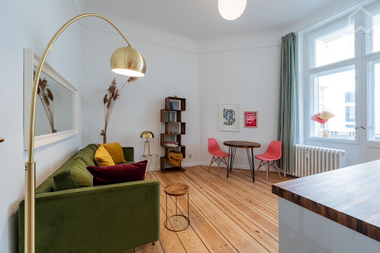 Bright 2 room Studio- Apartment in the quiet, green South of Berlin Steglitz/ Friedenau