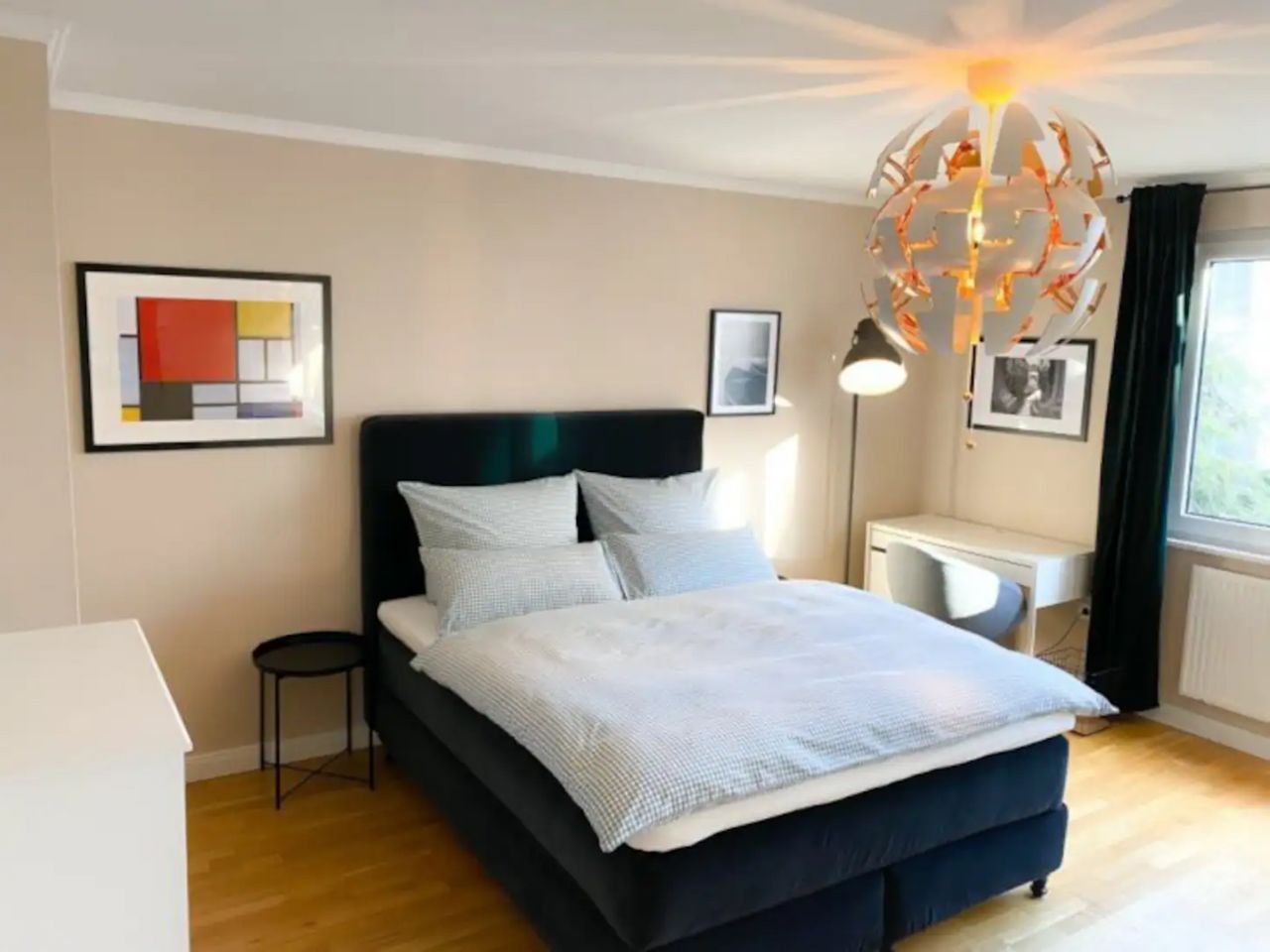 Luxurious 3 Bedroom apartment in Frankfurt Westend