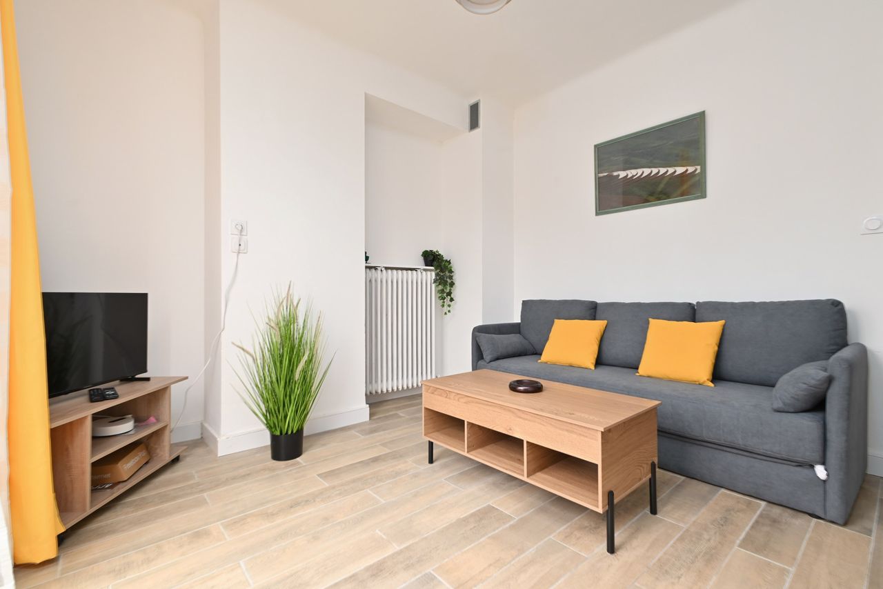 Fantastic and awesome flat