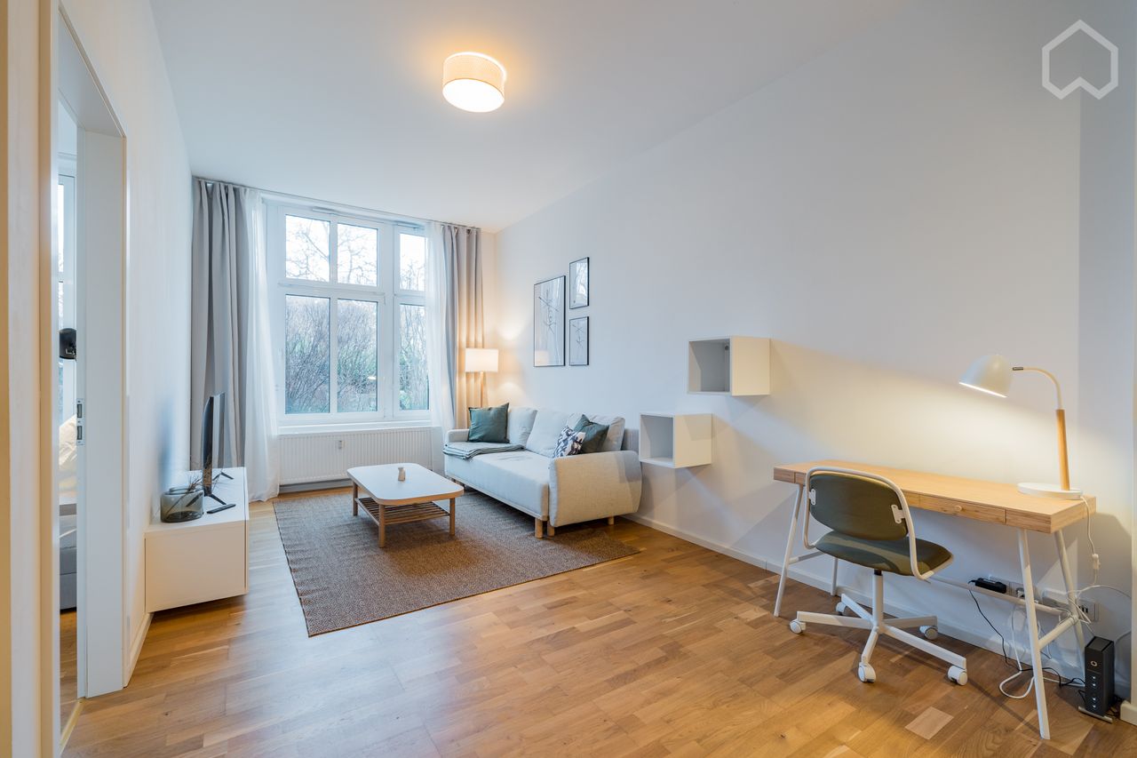 Beautifully renovated flat in Alt-Treptow