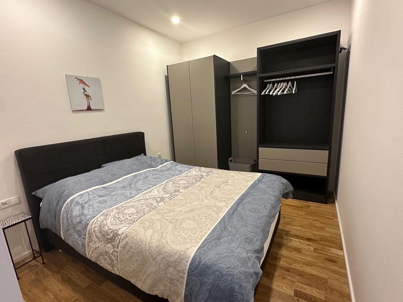 Flat with balcony and AC with garden view