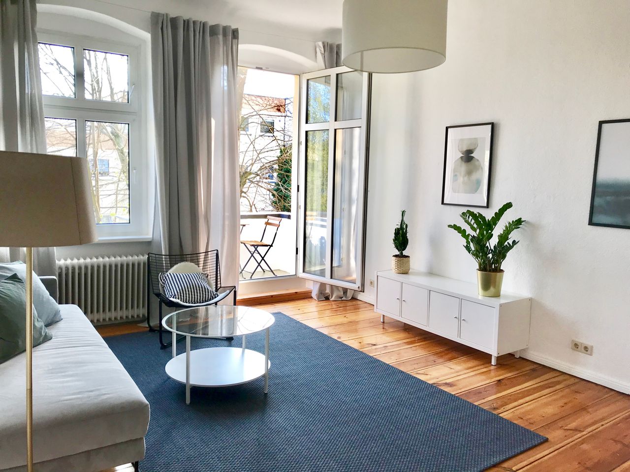 Chic, spacious, light, quiet 2-rooms-flat with balcony in Tempelhof (Mariendorf)