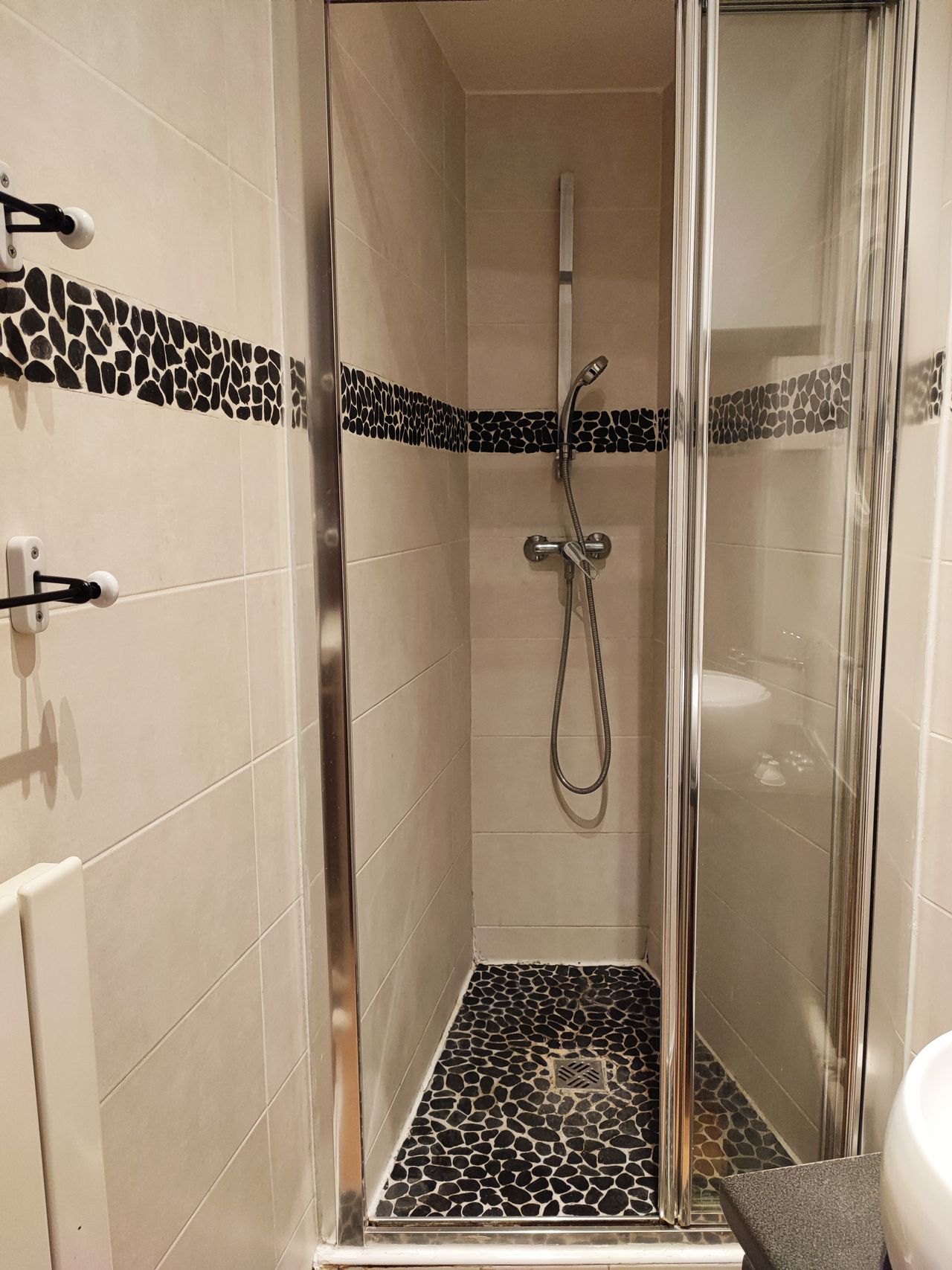 Charming One-Bedroom Flat – Paris 10th (75010) – Saint Vincent De Paul Neighbourhood