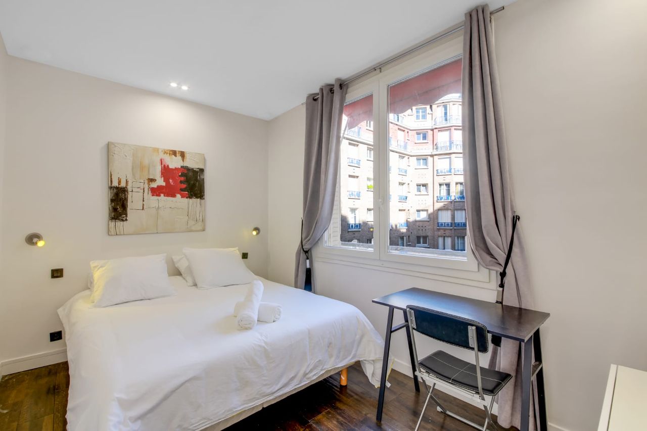 ARC DE TRIOMPHE LUXE FLAT