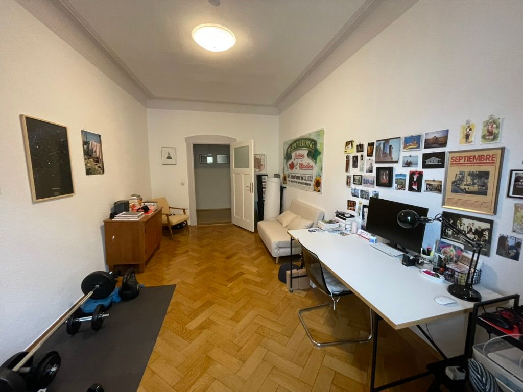 3-room apartment in Munich-Neuhausen for sublet JANUARY to APRIL 2025