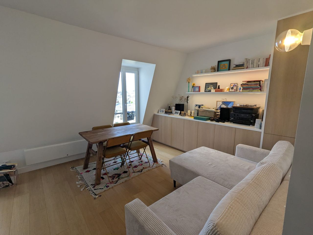 Bright apartment with view of the Sacré-Cœur - 1 separate bedroom - Paris 18e