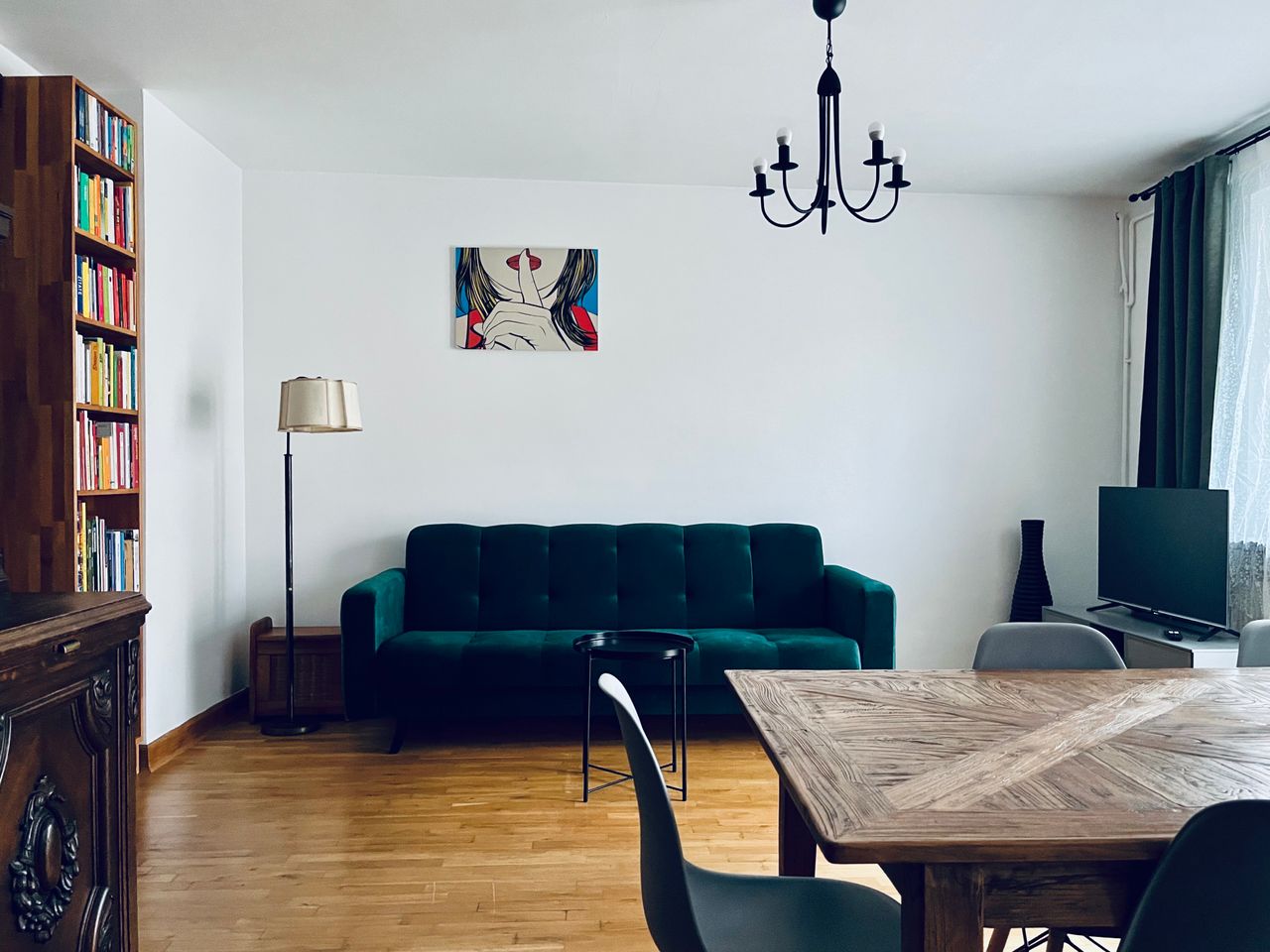 2-room apartment in the center of Berlin / furnished / car parking space