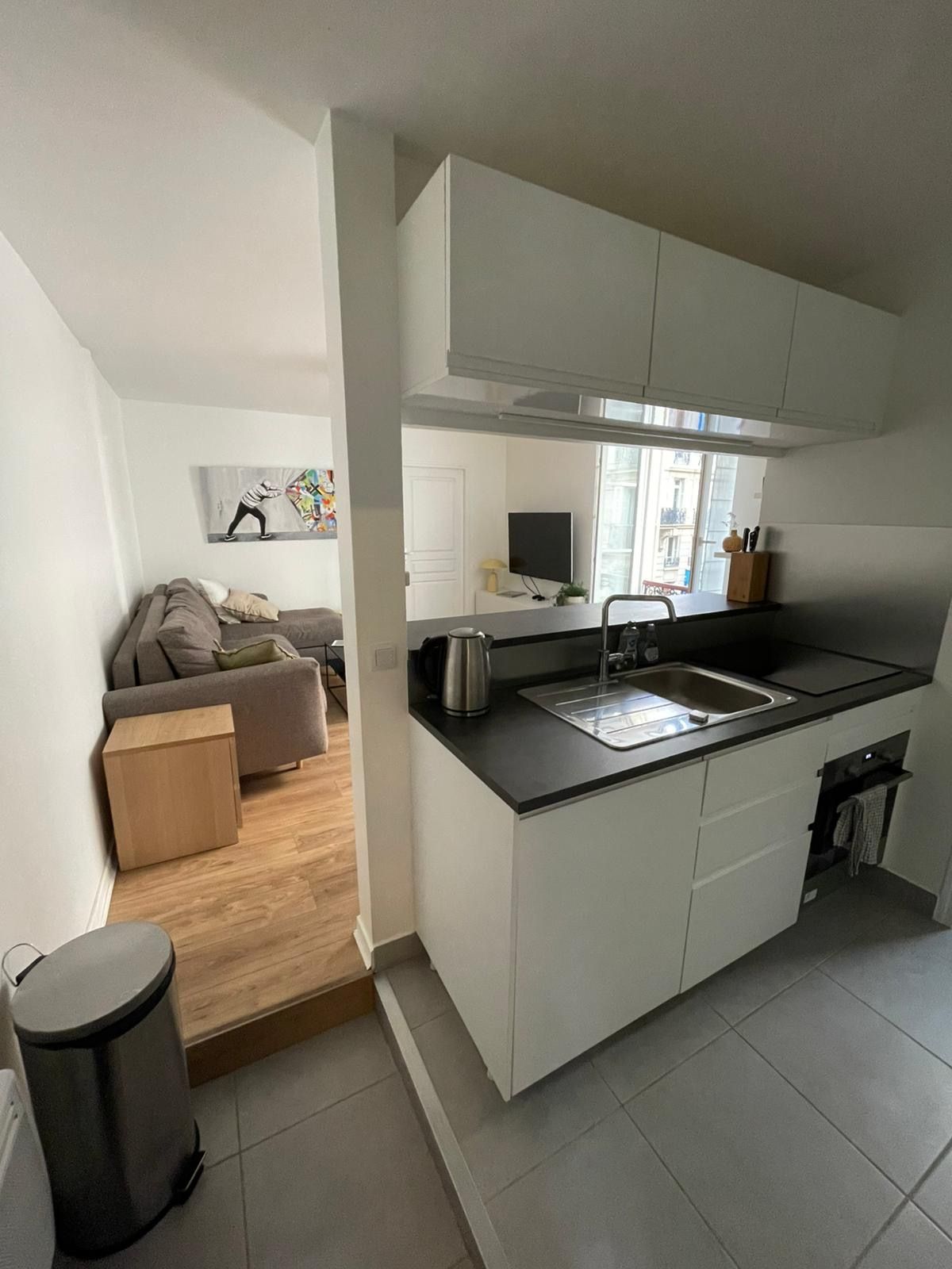 Nice flat with a excellent location in Paris