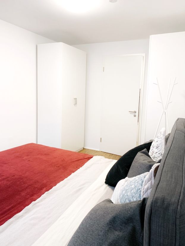 Completely new 2 room apartment in a quiet street in the district Rödelheim