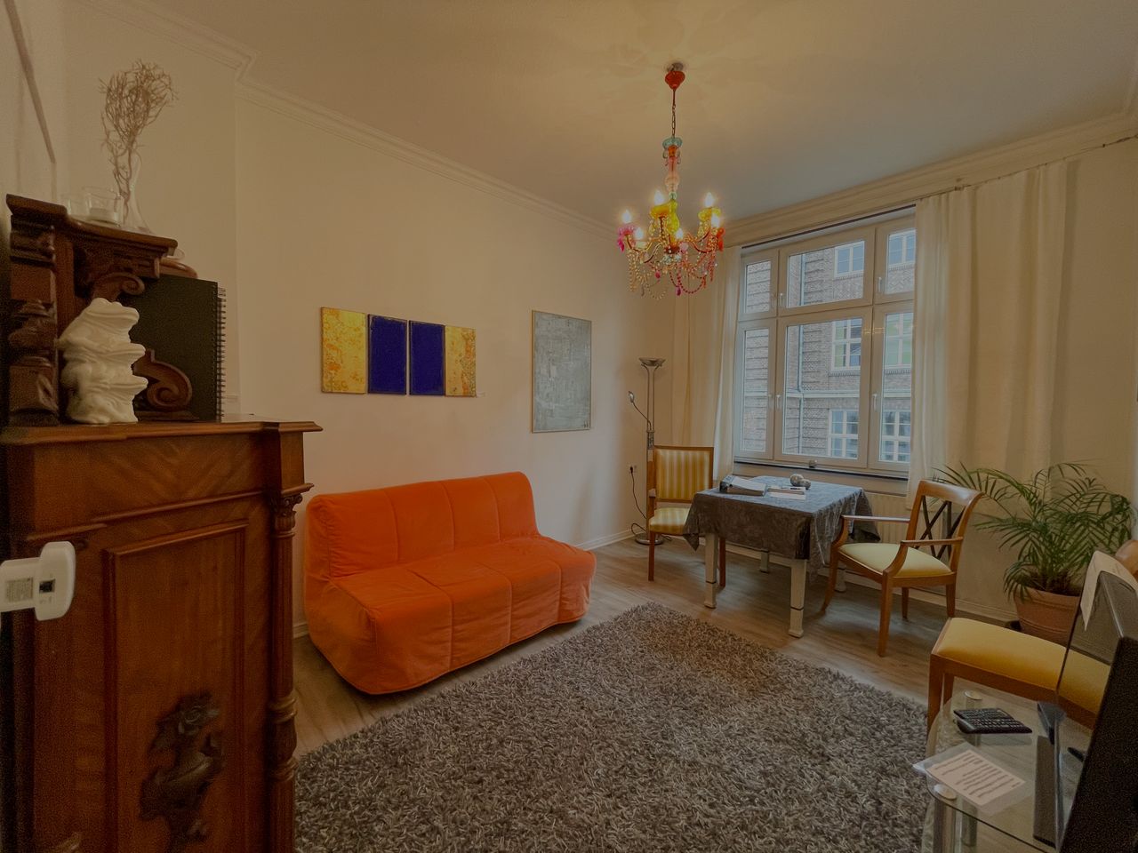 Lovely furnished apartment located in an old Bremen house