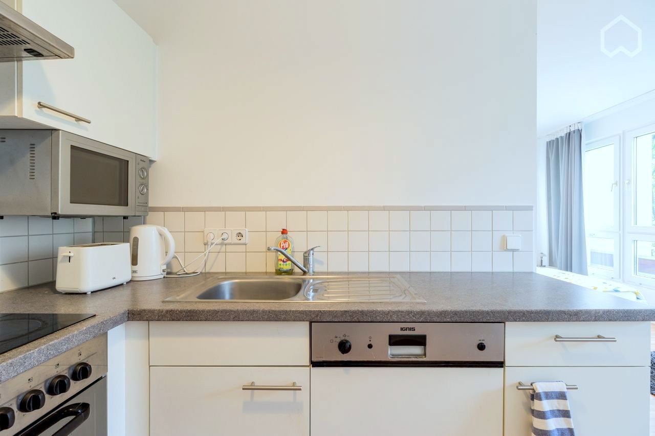 Furnished 3 room apartment at Alexanderplatz, Central of Berlin Mitte