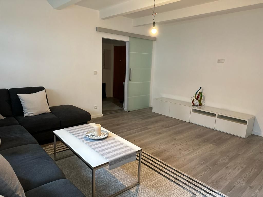 First occupancy after renovation: Furnished basement apartment in a quiet location in Düsseldorf!