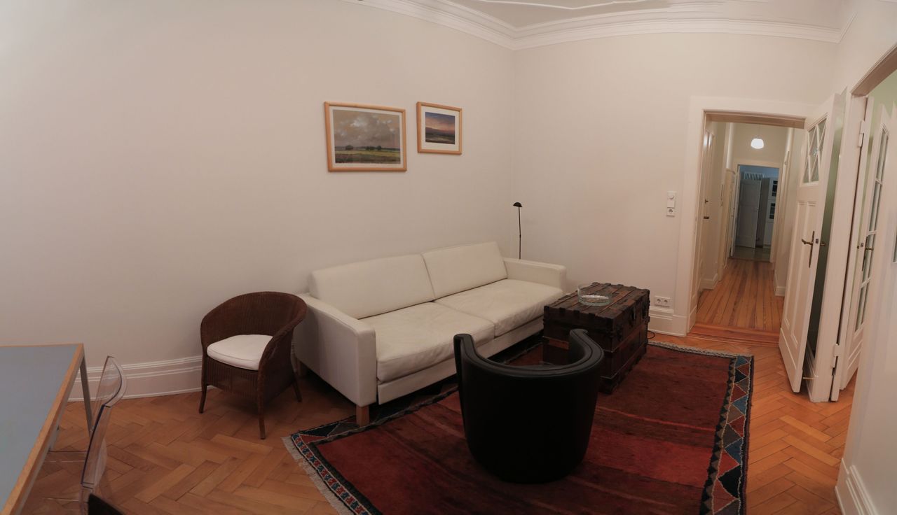 Elegant 3-Room Art Nouveau Residence in Grunewald