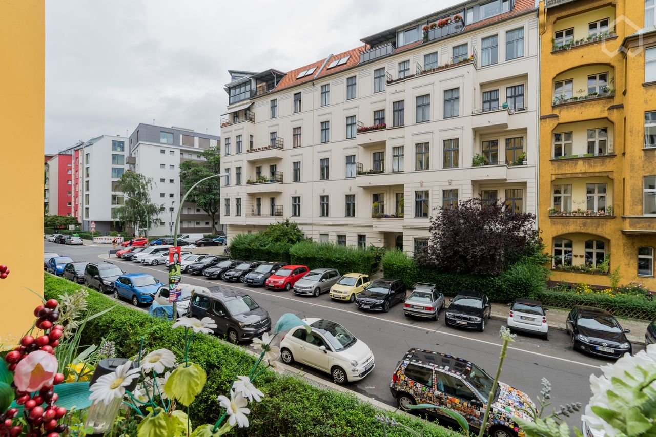 Fantastic and cozy apartment for a time in the center of Schöneberg