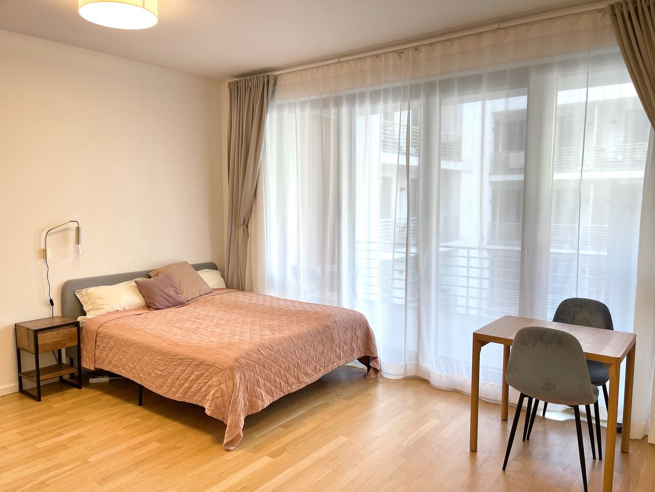 Furnished 1-room studio, 46 m² in Berlin Mitte/Prenzlauer Berg, with balcony and kitchen